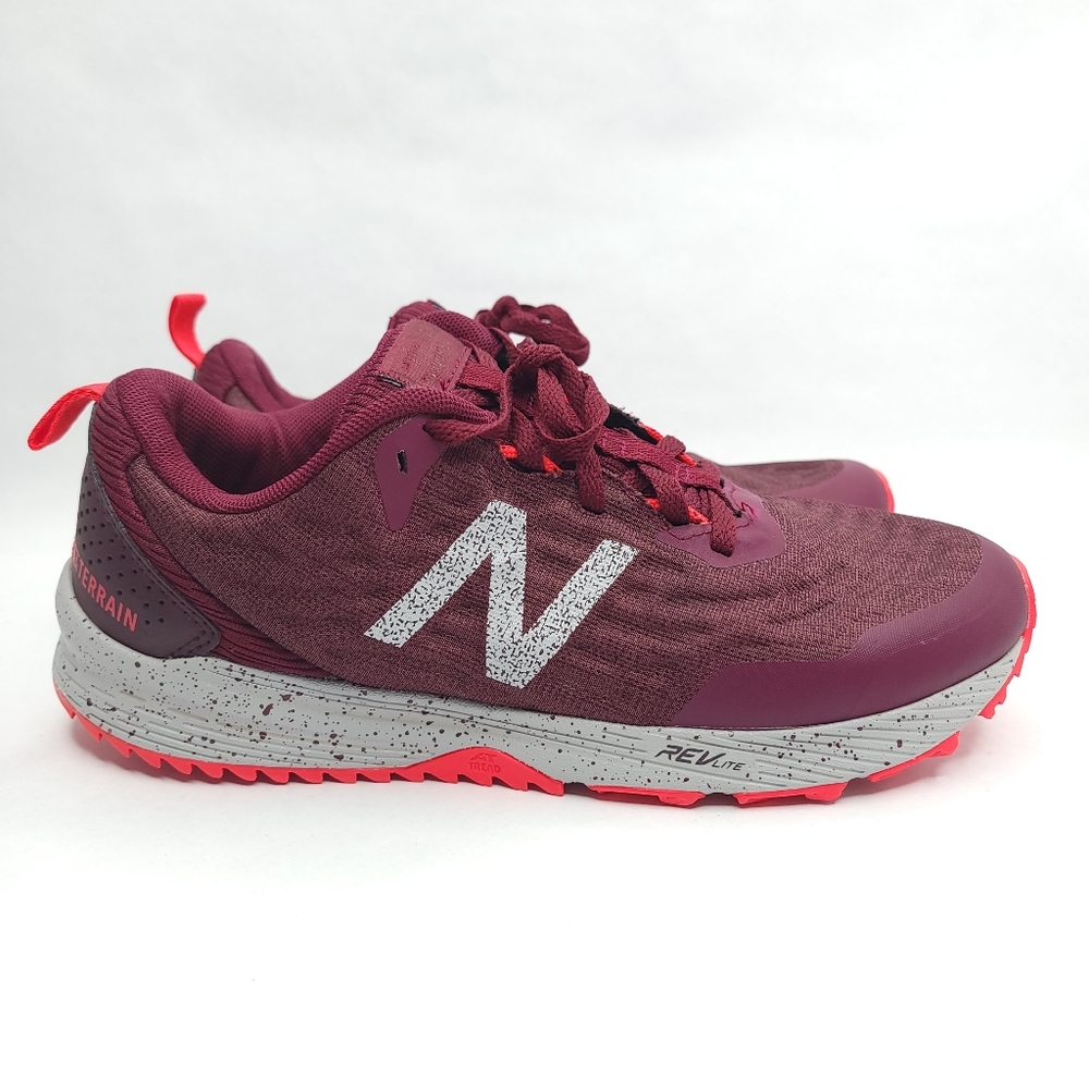 New Balance Trail Shoes Women’s Size 8 All Terrain RevLite WTNTRLS3